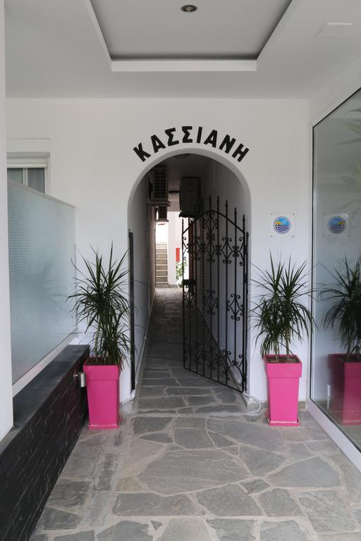 Kassiani Studios Керамоти Екстериор снимка